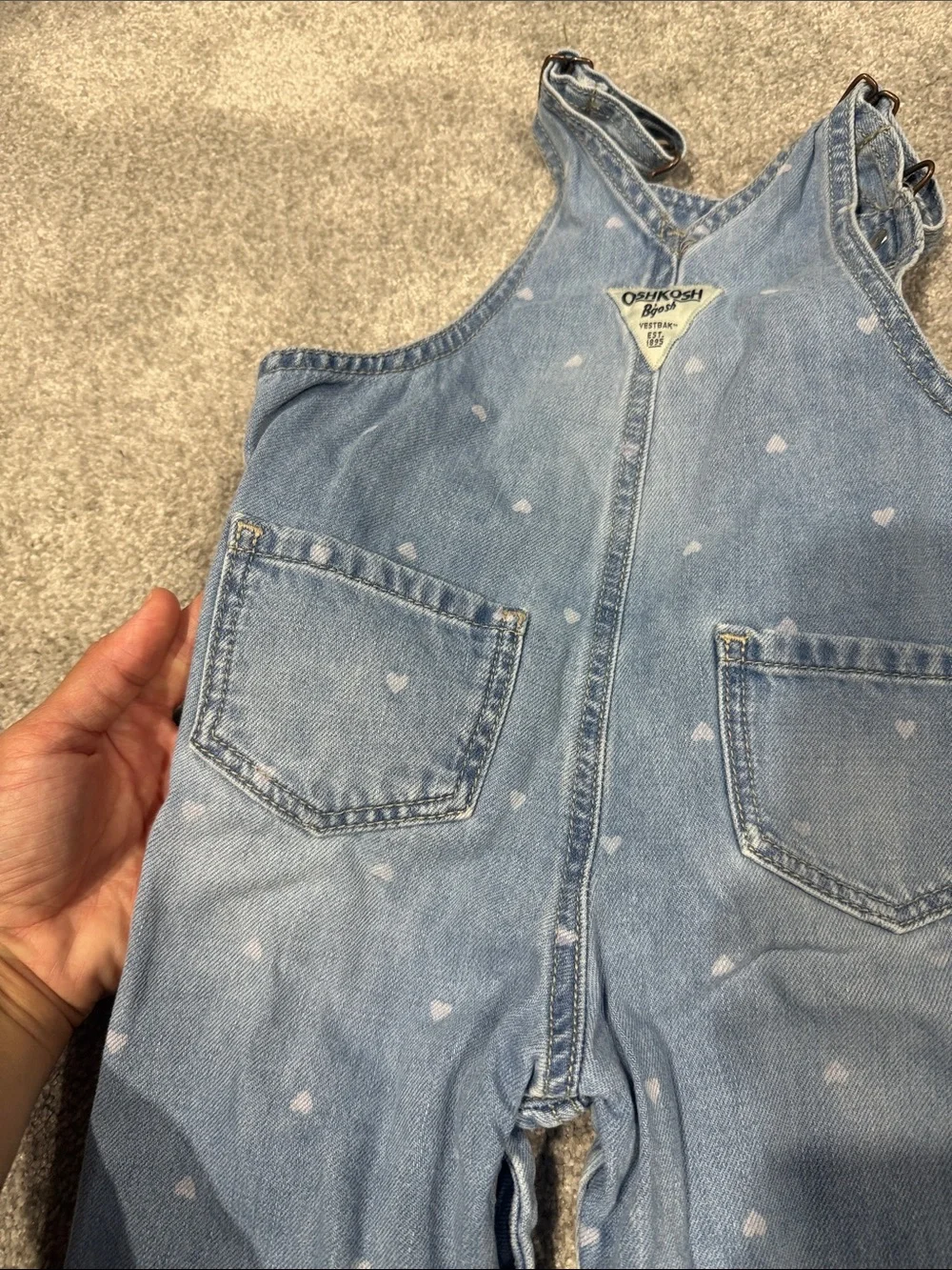 OshKosh B'gosh Light Wash Denim Overalls Heart Detail Kids Size 12-18 Mo